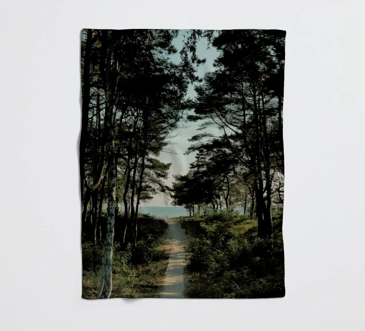 Beach Path Fleecedecke von Sebastian Hilgetag