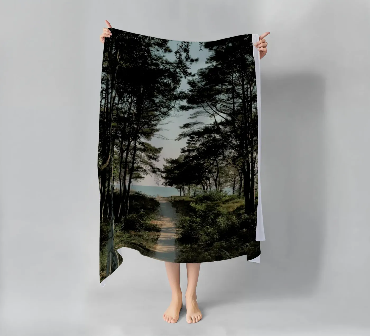 Beach Path Strandtuch von Sebastian Hilgetag