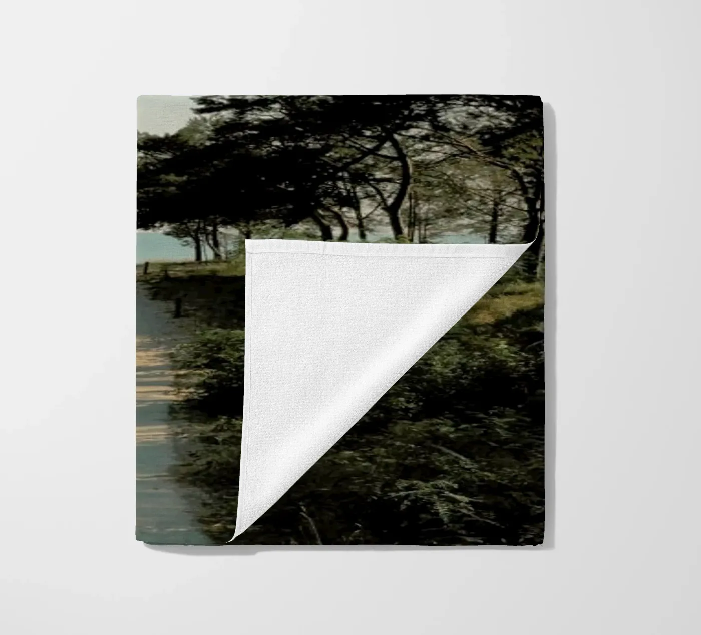 Beach Path strandhanddoek van Sebastian Hilgetag