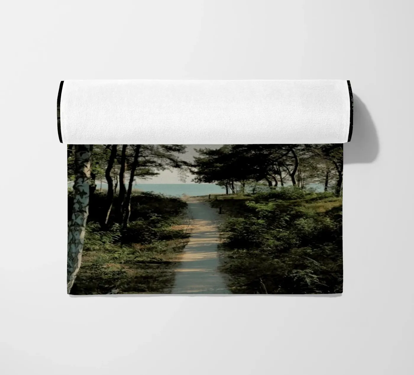 Beach Path strandhanddoek van Sebastian Hilgetag