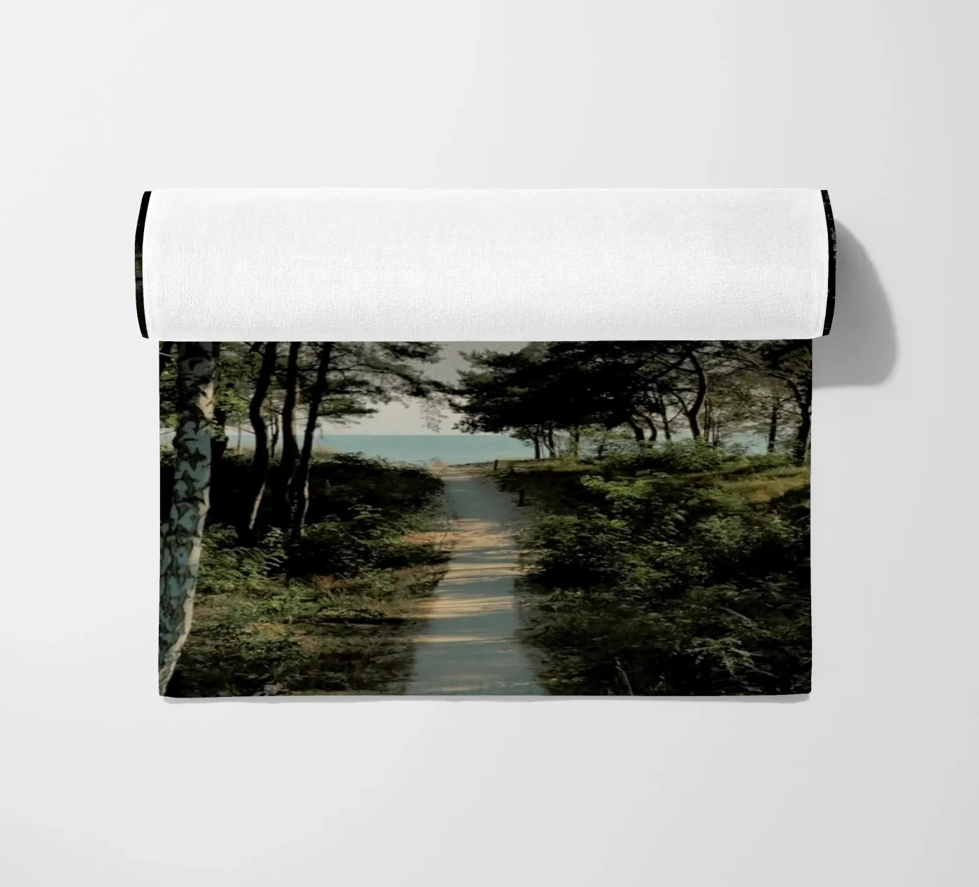 Beach Path Strandtuch von Sebastian Hilgetag