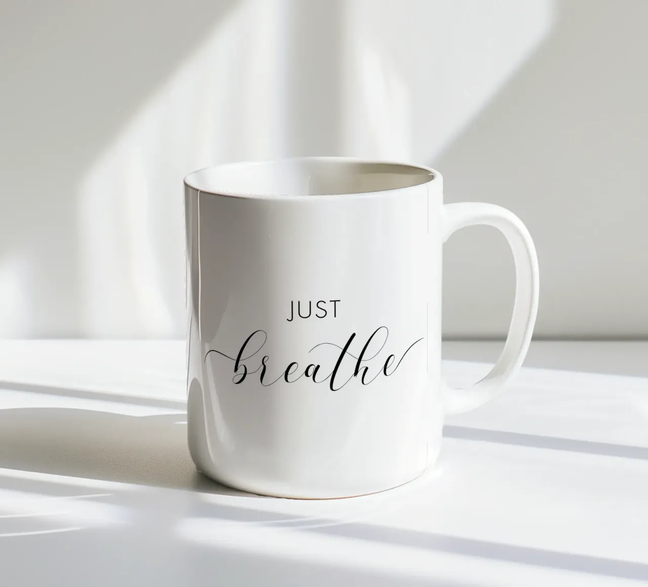 Respirare e basta tazza in ceramica da NouveauPrints