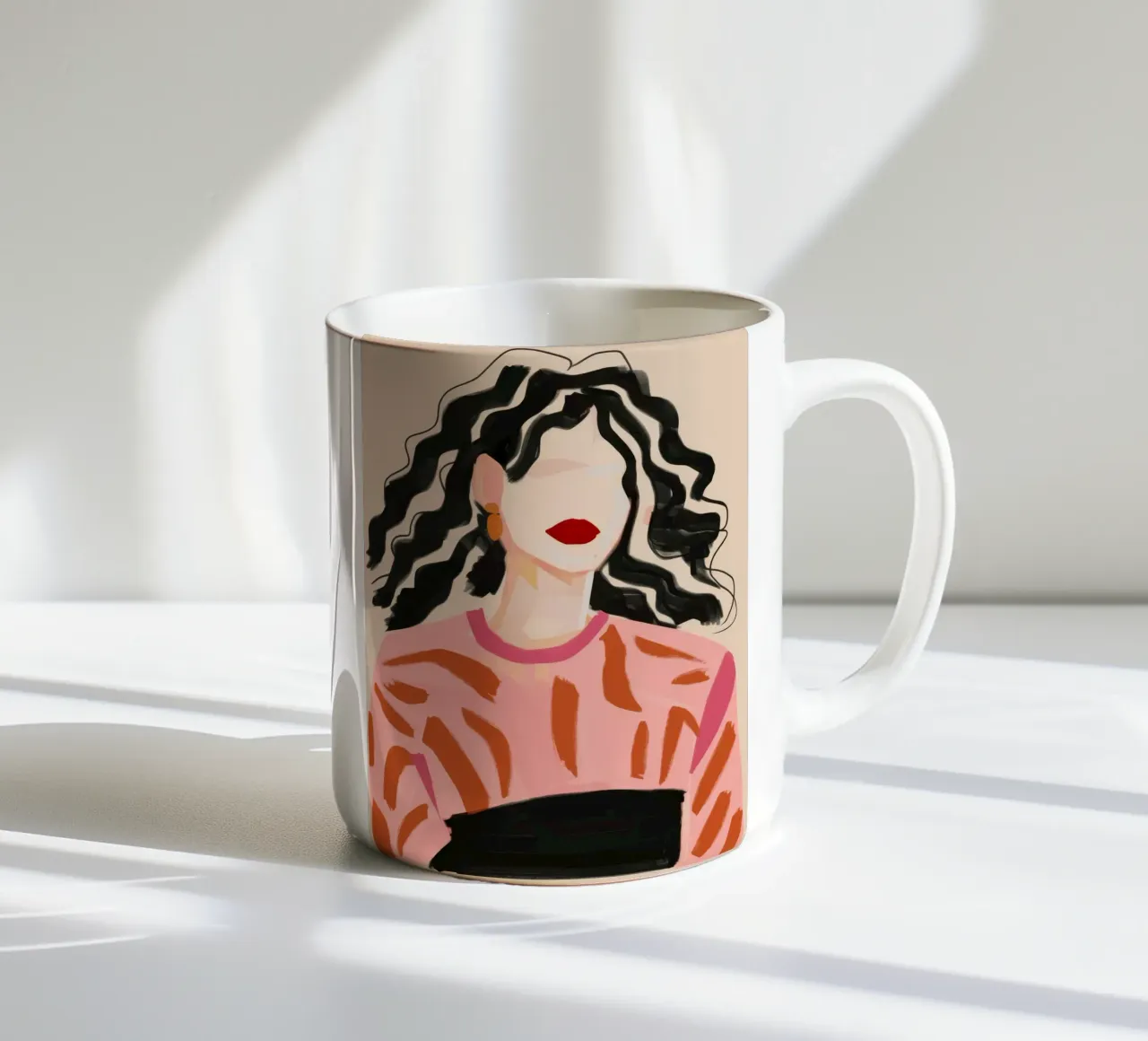 Eco di bellezza astratta tazza in ceramica da Aurora Muse