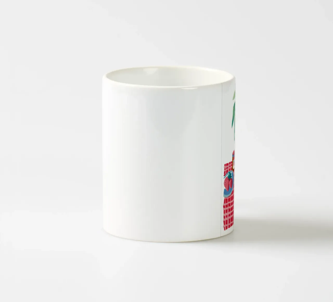 Calma a scacchi rossi tazza in ceramica da Aurora Muse