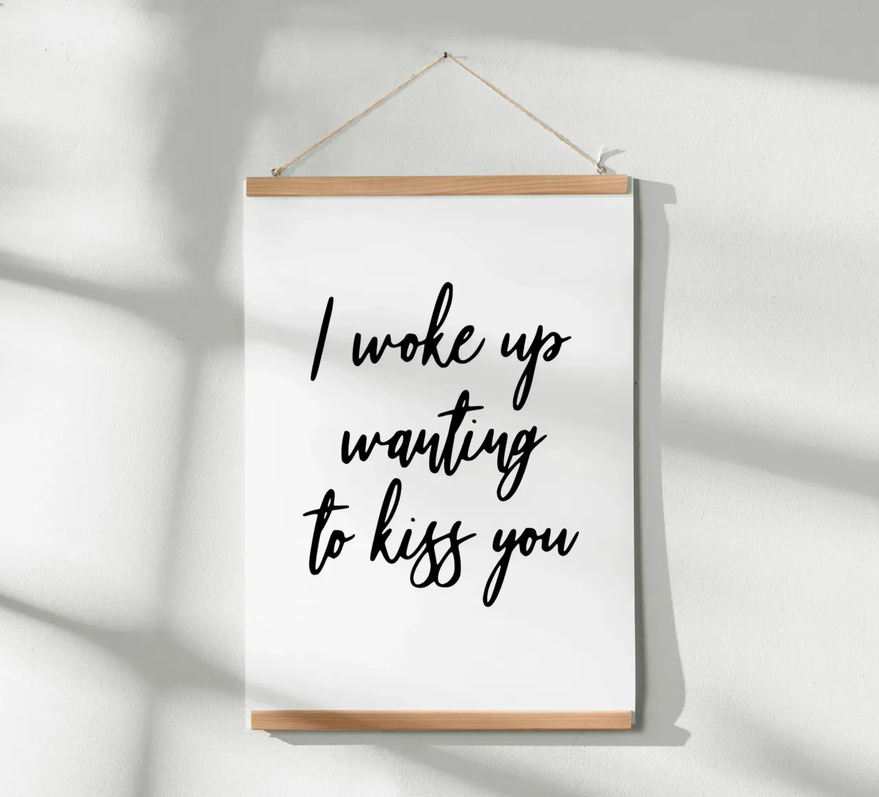 I woke up wanting to kiss you poster con telaio in legno da typostudio