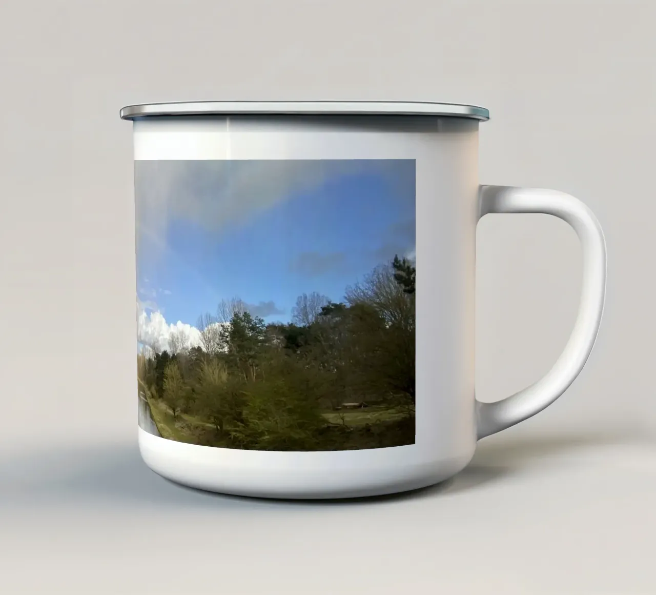 Arcobaleno sull'acqua tazza in smalto da RealLifeMoments