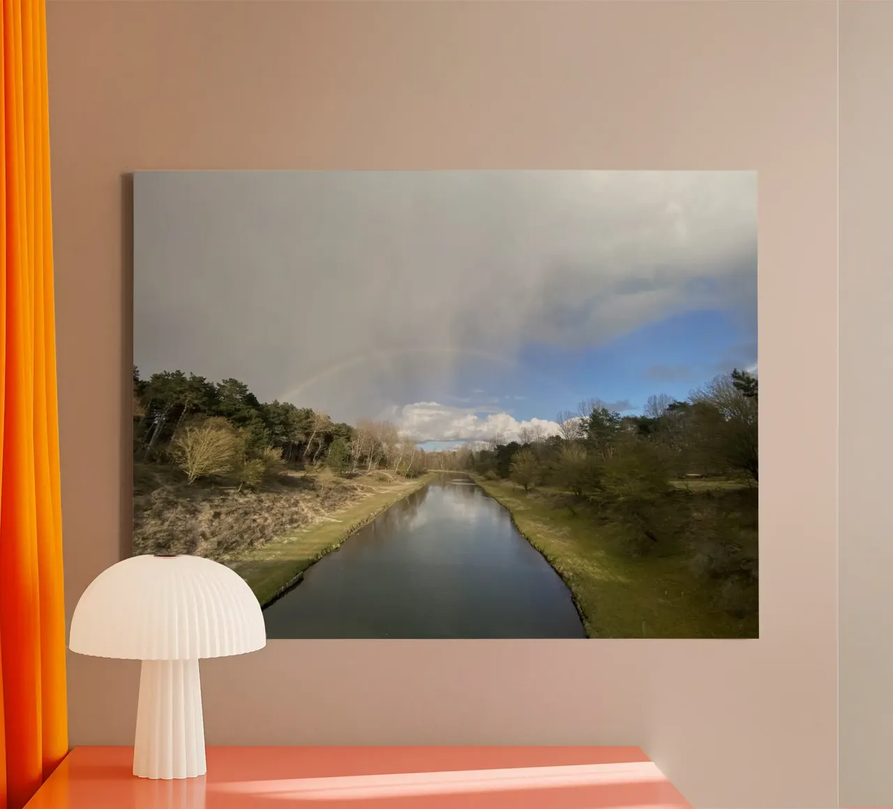 Arcobaleno sull'acqua tela con Cornice a cassetta da RealLifeMoments