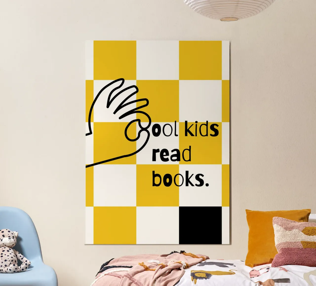 cool kids read books. poster con telaio in plastica da FRICKE DESIGN