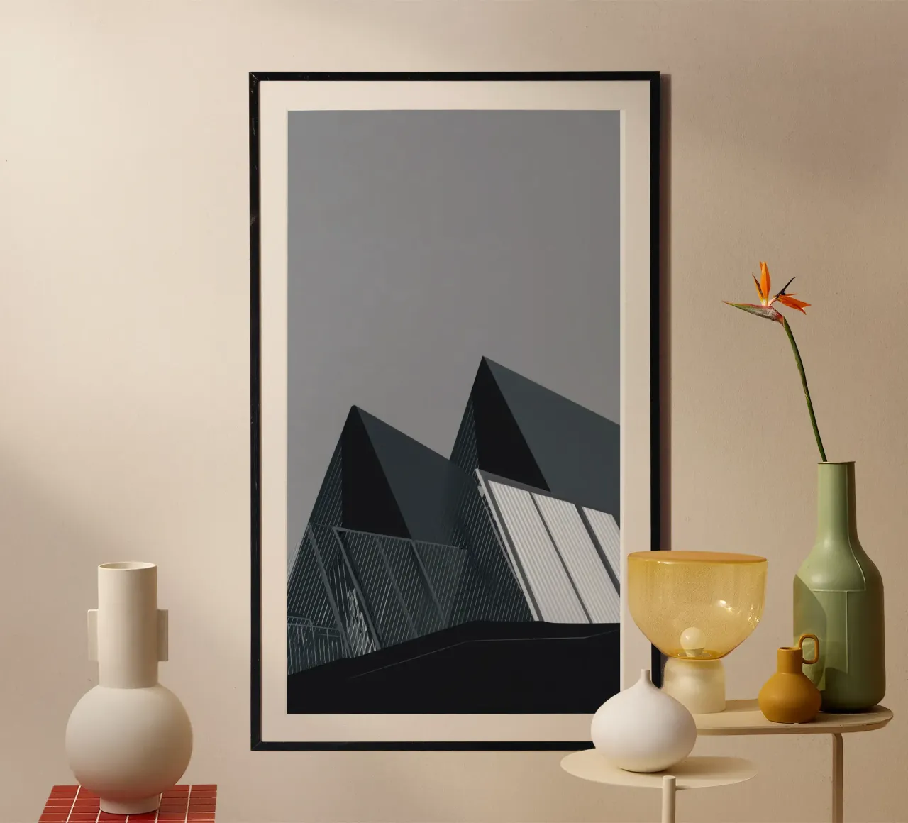 Reykjavik Oblique - Angoli freddi e luce cruda poster con telaio in alluminio da Affiches Minimalistes