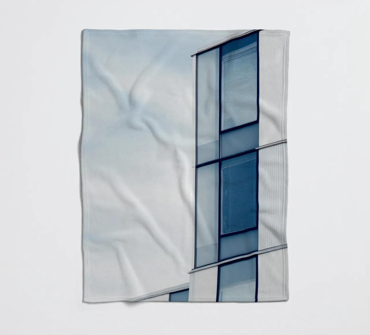 Helsinki Modulée - Luce soffusa sulla modernità nordica coperta in pile da Minimalistic