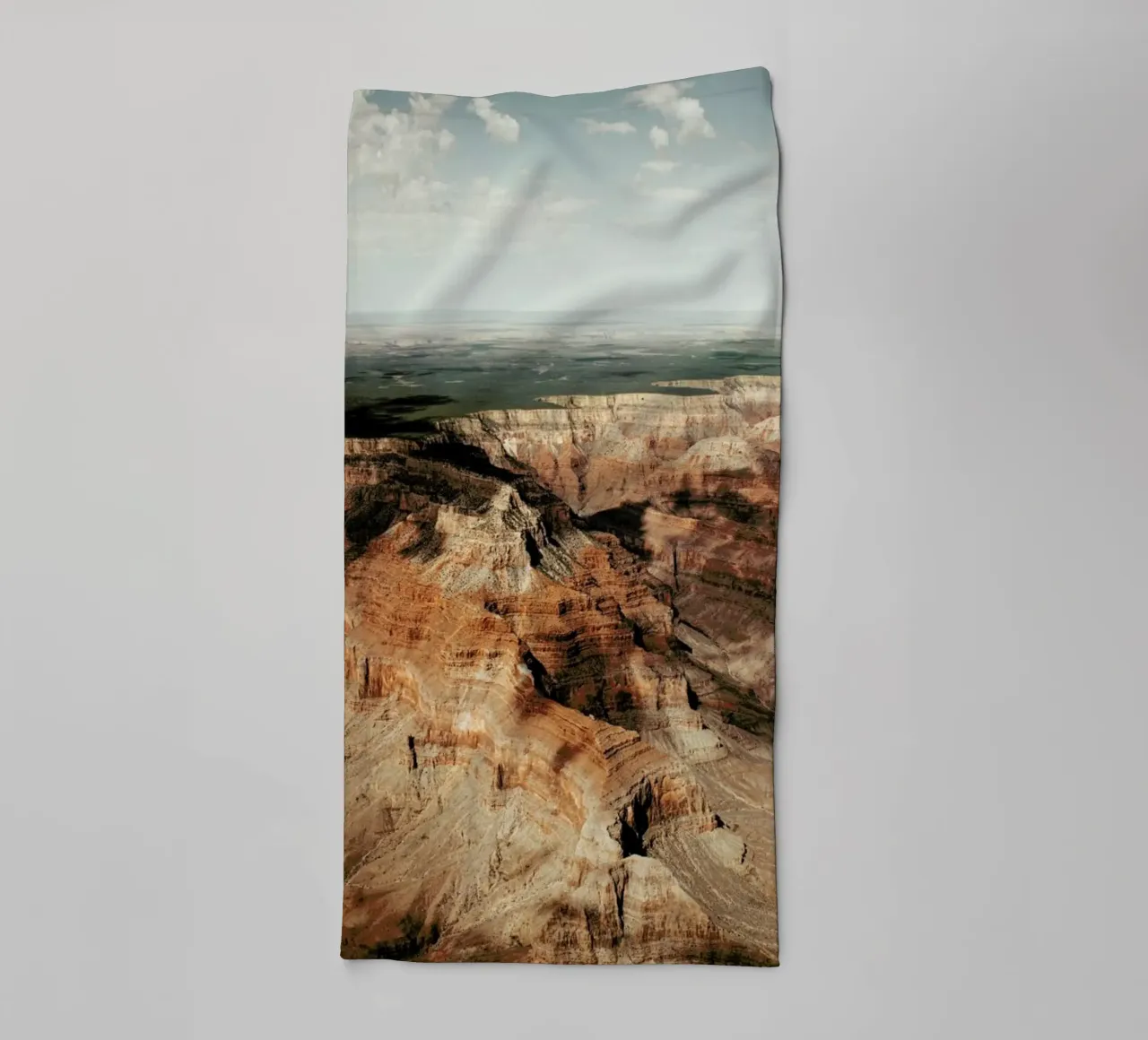 Cloud Patterns On The Grand Canyon asciugamano da bagno da Sebastian Hilgetag