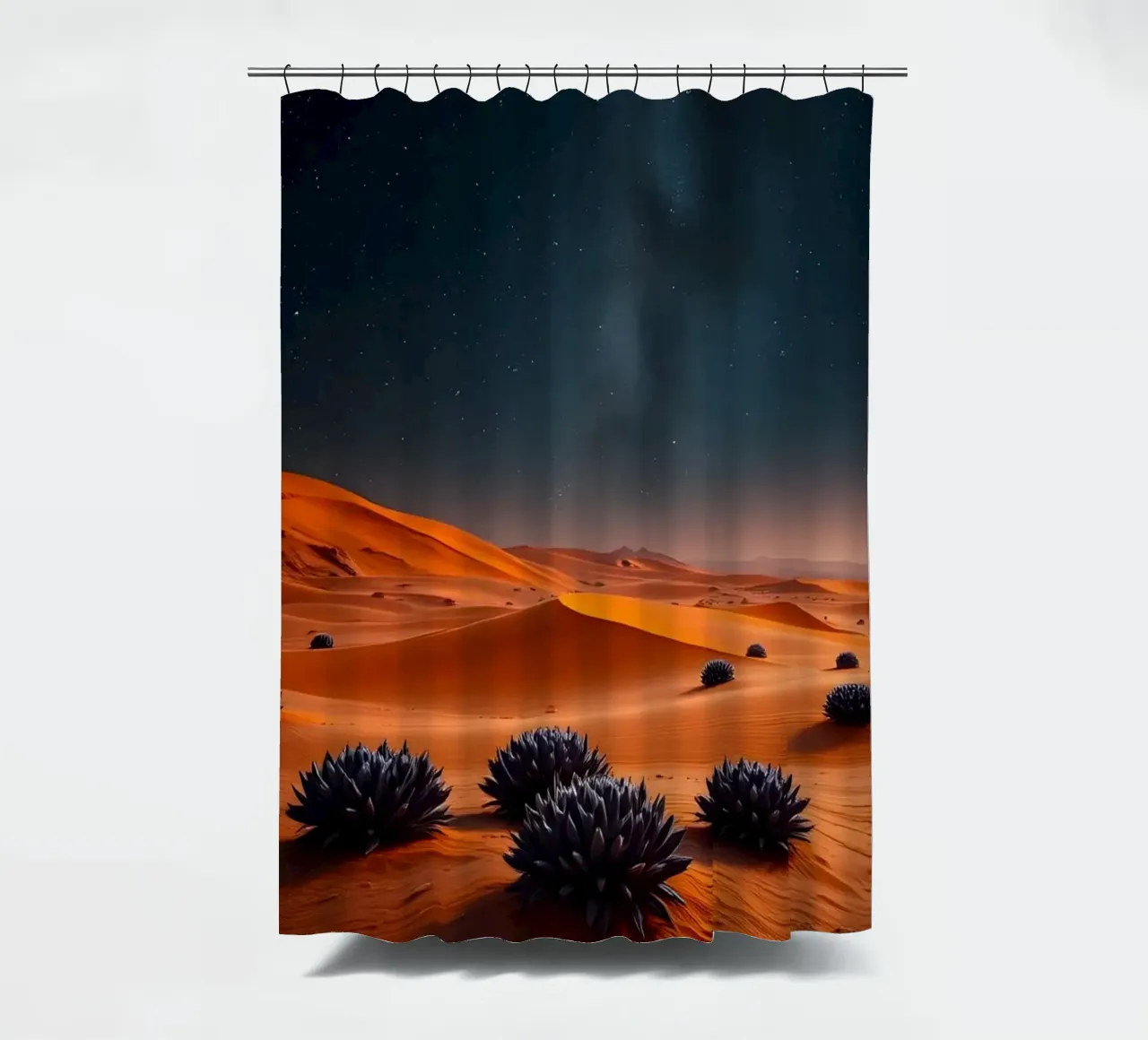 Deserto con dune arancioni e piante viola tenda da doccia da Wild Beauty