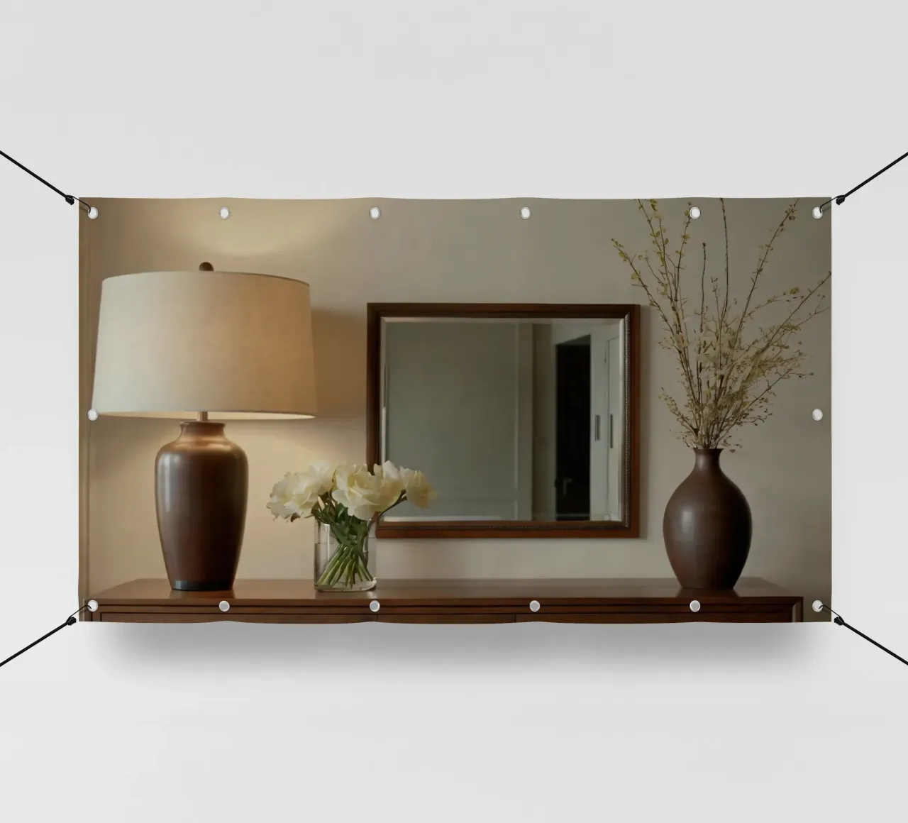 Interni eleganti con lampada e fiori freschi telo in pvc da DesignDoodle