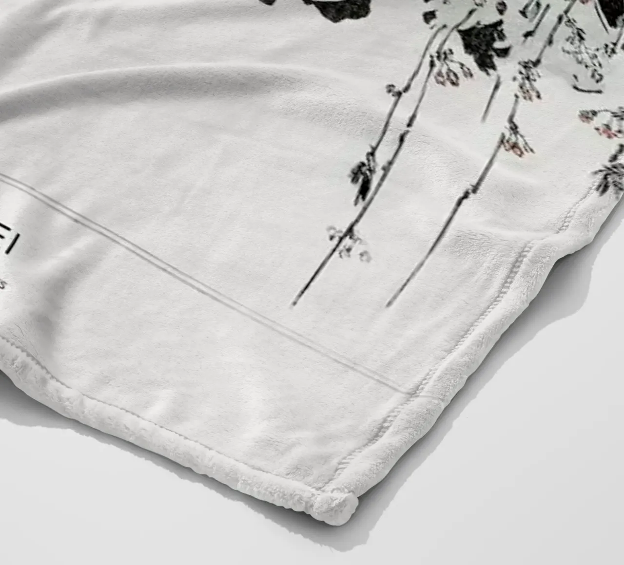 Seitei - Japanese Crows Perched on a Branch II coperta in pile da Vintage by JUNIQE
