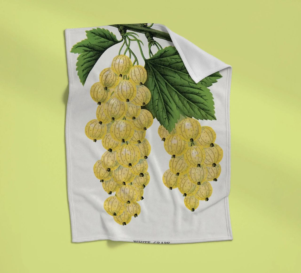 White grape coperta in pile da vintageshop