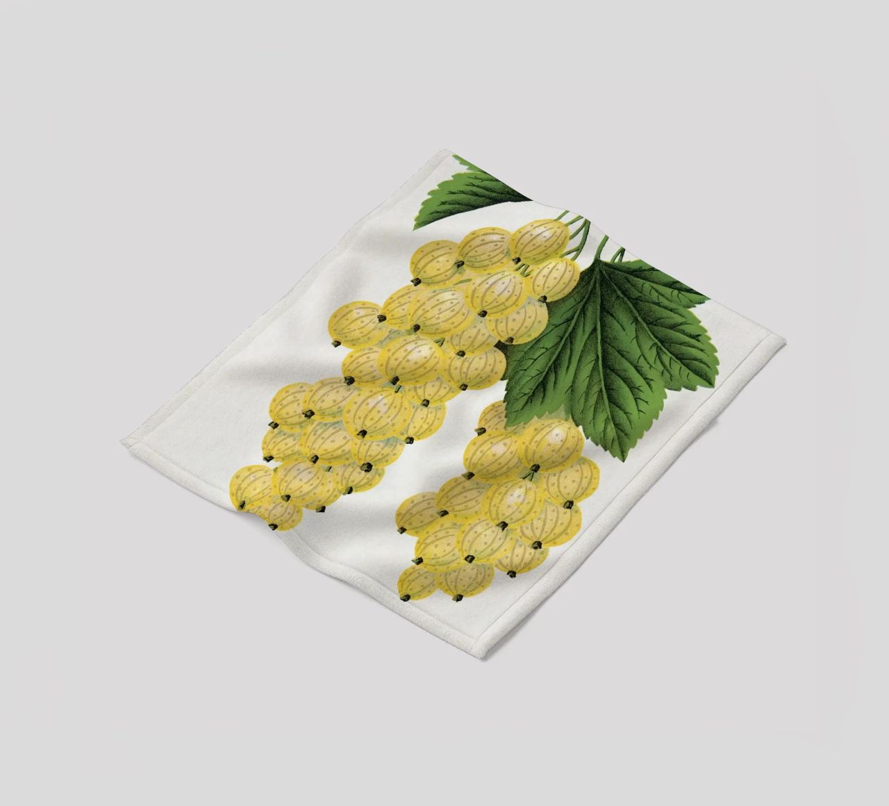 White grape coperta in pile da vintageshop