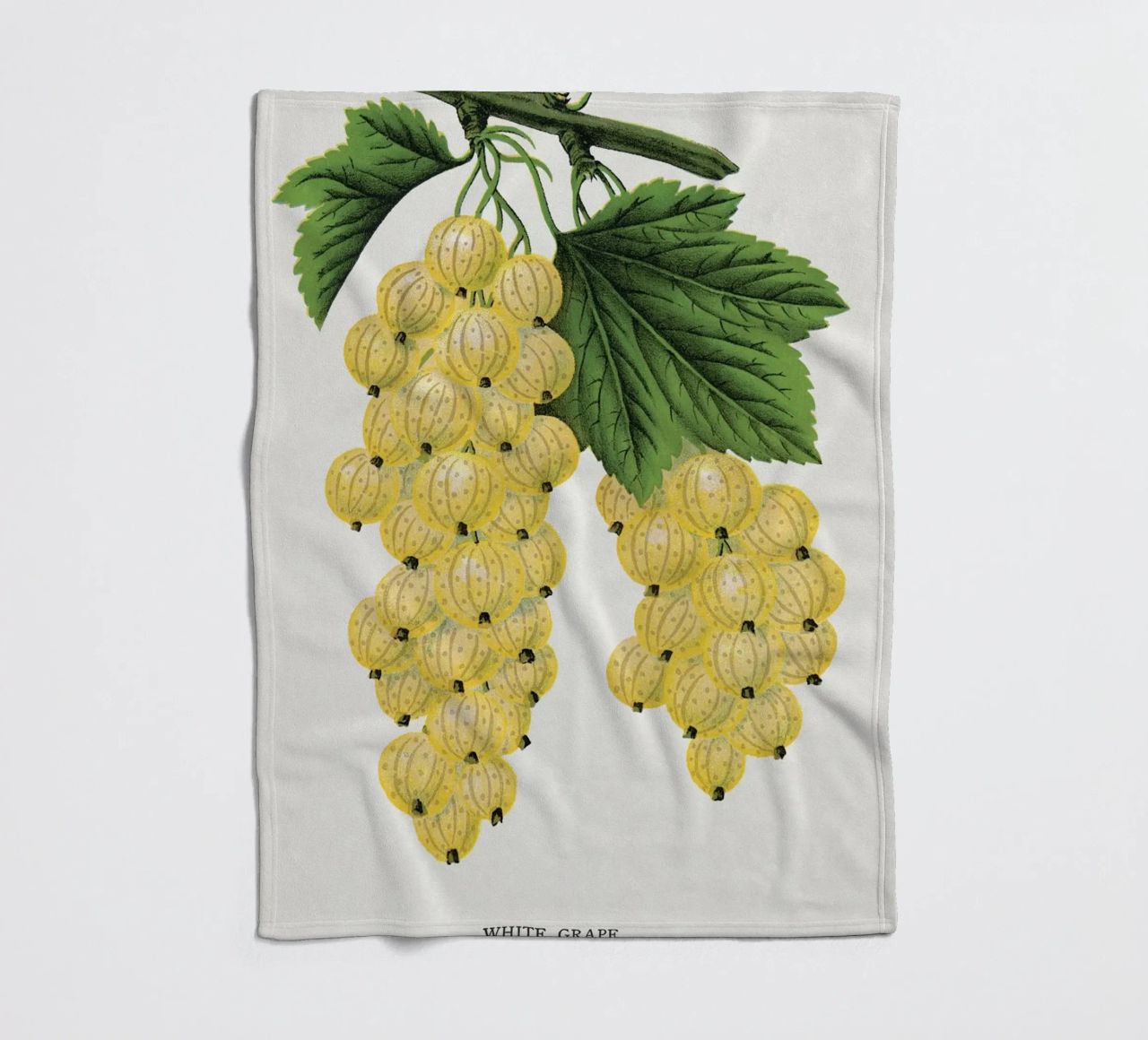 White grape coperta in pile da vintageshop