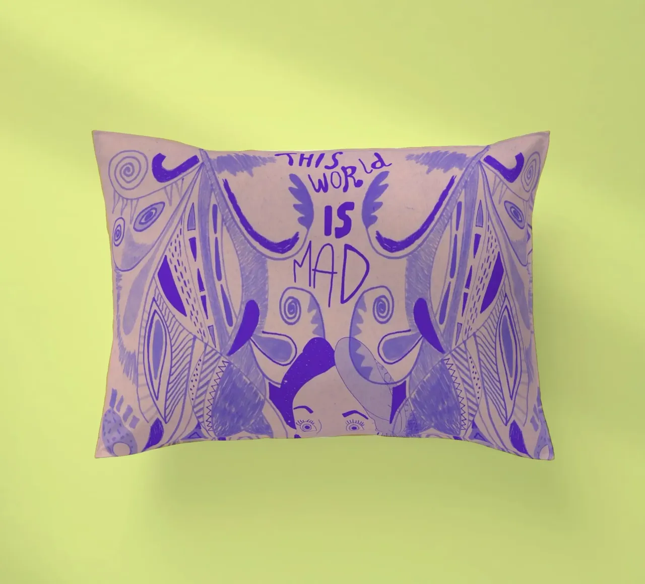 This World Is Mad Alice In Wonderland cuscino da Vasare Nar