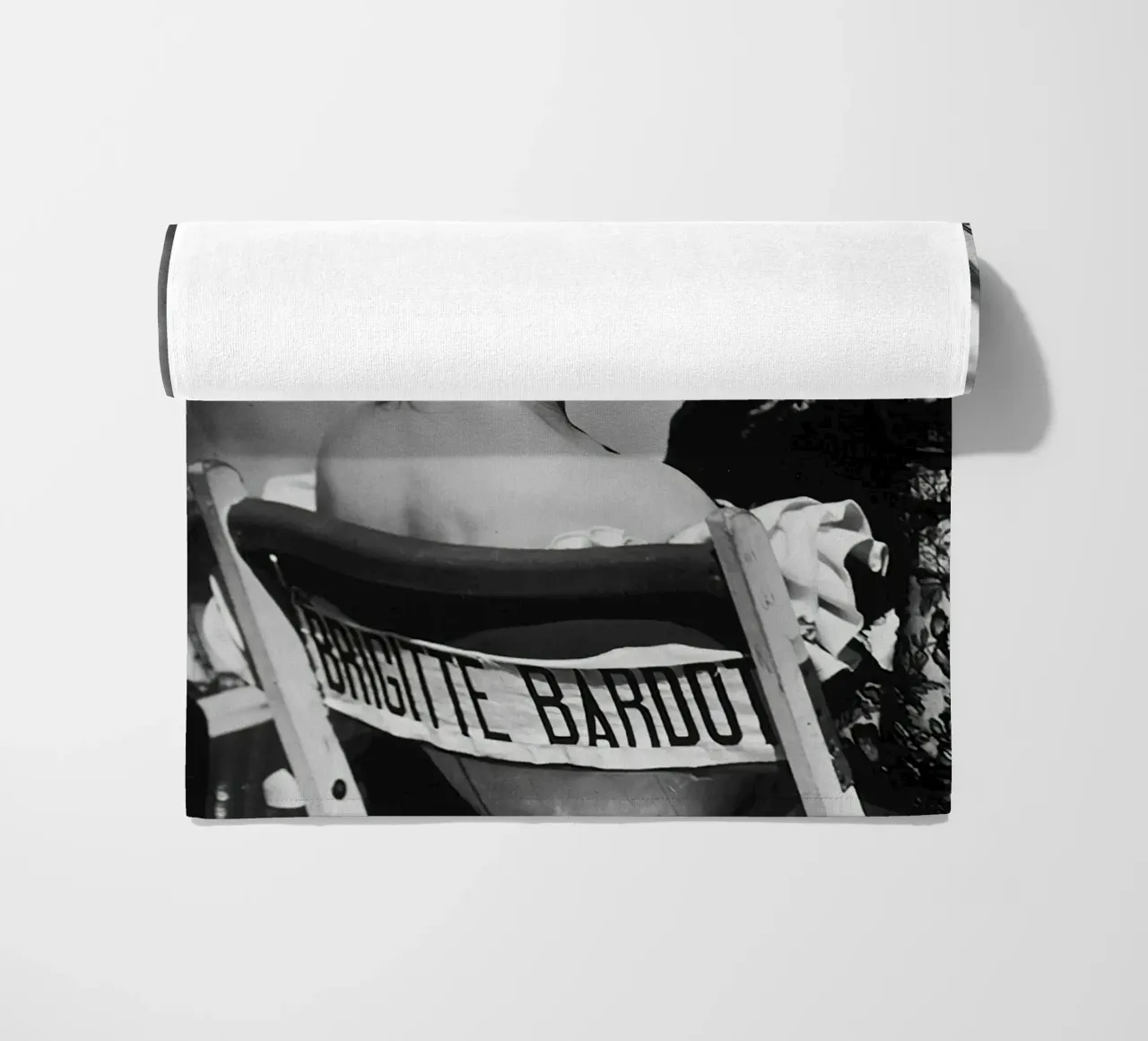 Brigitte Bardot sul set telo mare da hite Shop