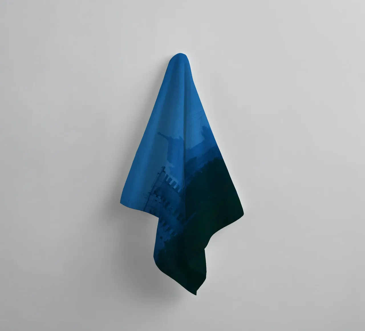 building rise towel by Bleu