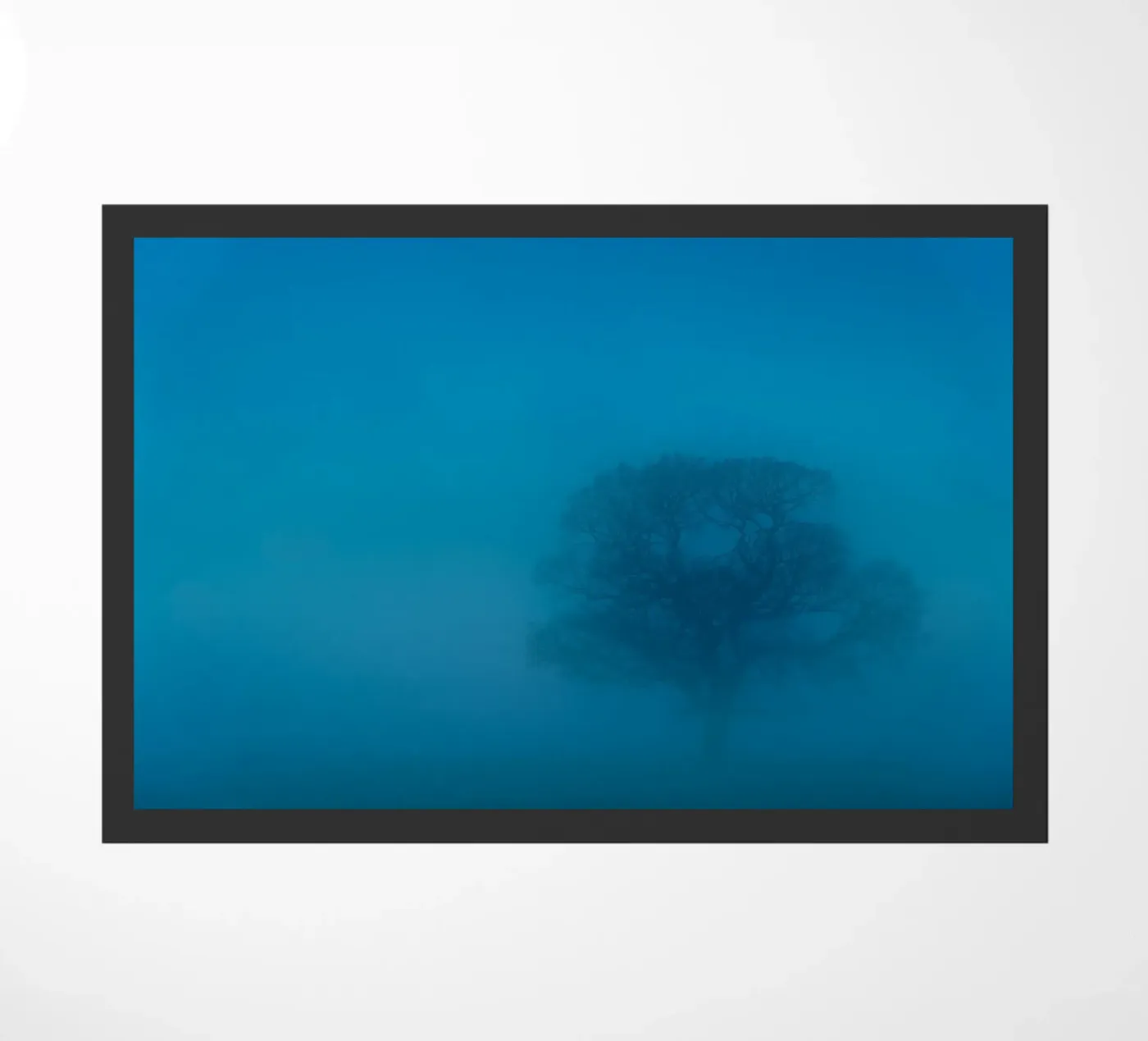 mist tree Fußmatte von Bleu