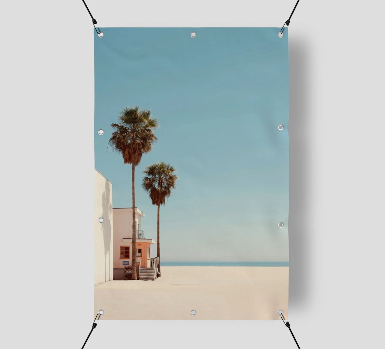 Scena di spiaggia minimalista con palme telo in pvc da Indigo Tides Art