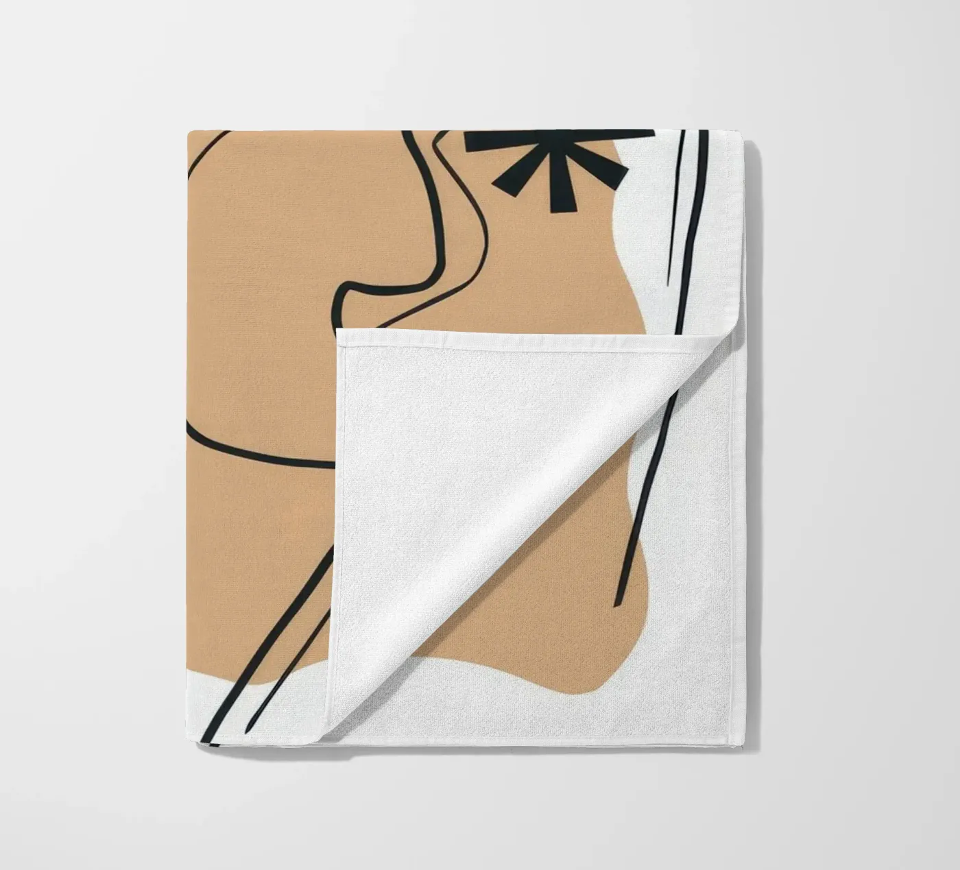 Linearer Gesichtsausdruck Strandtuch von Terra Tone