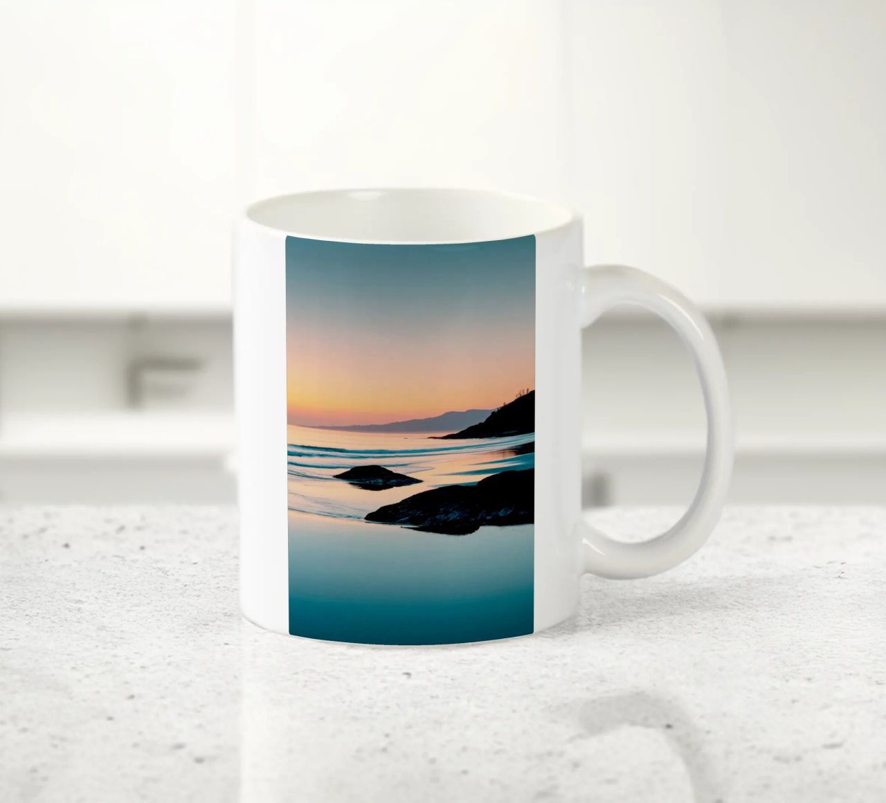 Tramonto in spiaggia tazza in ceramica da Indigo Tides Art