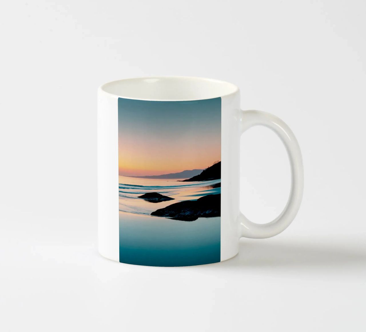 Tramonto in spiaggia tazza in ceramica da Indigo Tides Art