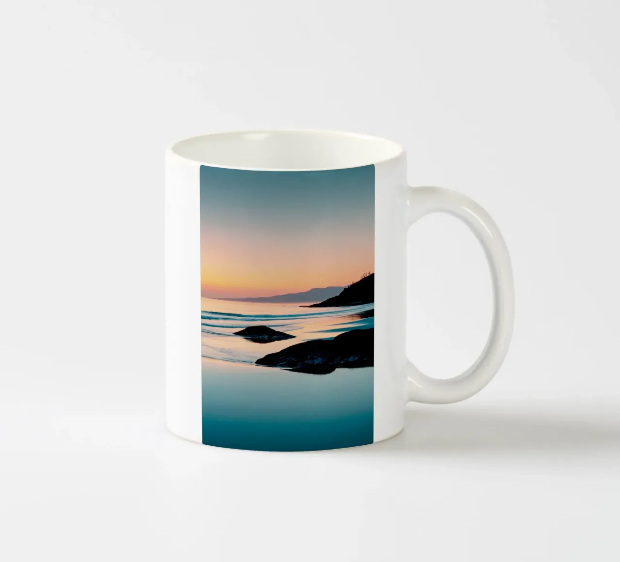 Tramonto in spiaggia tazza in ceramica da Indigo Tides Art