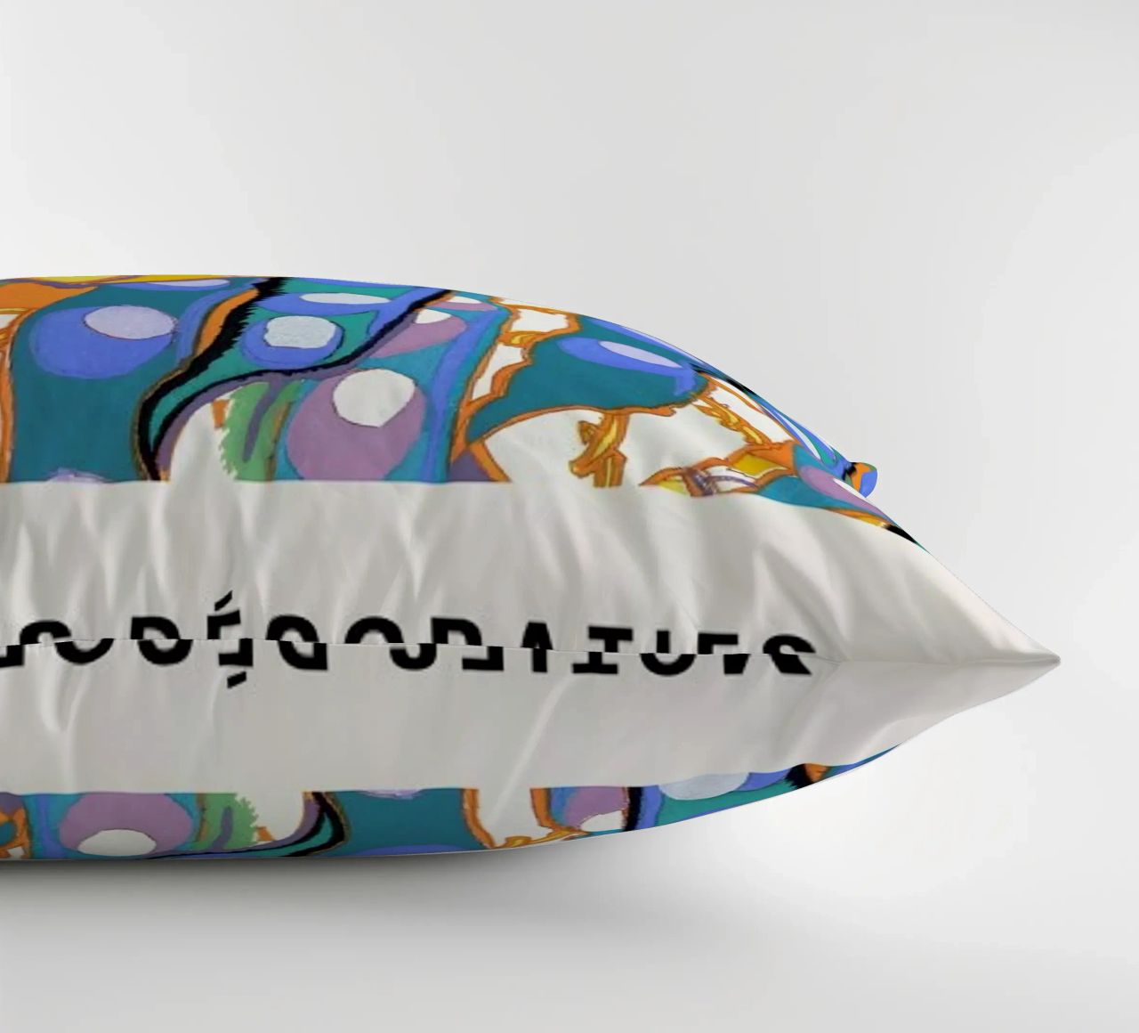Benedictus - Motifs Décoratifs III coussin de Vintage by JUNIQE