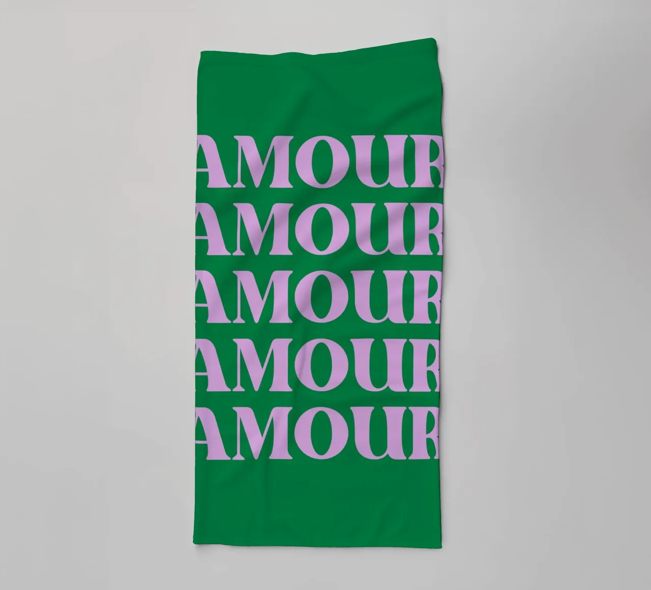 "Amour" Wiederholte Liebe Typografie Handtuch von pdigitalprints
