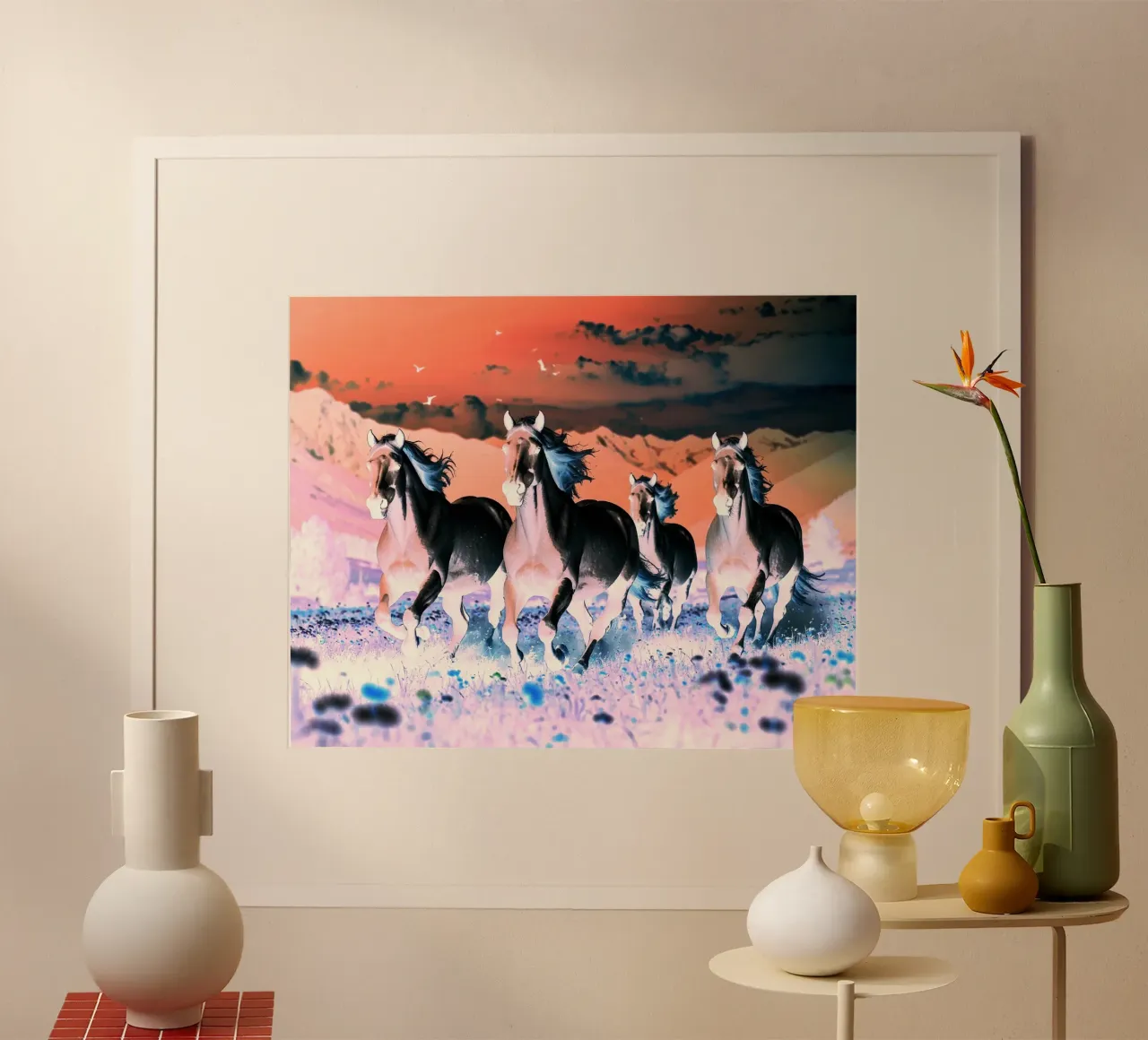 Quatre chevaux qui galopent. Nocturne rose. carta hahnemühle da Thierry vobmann photography