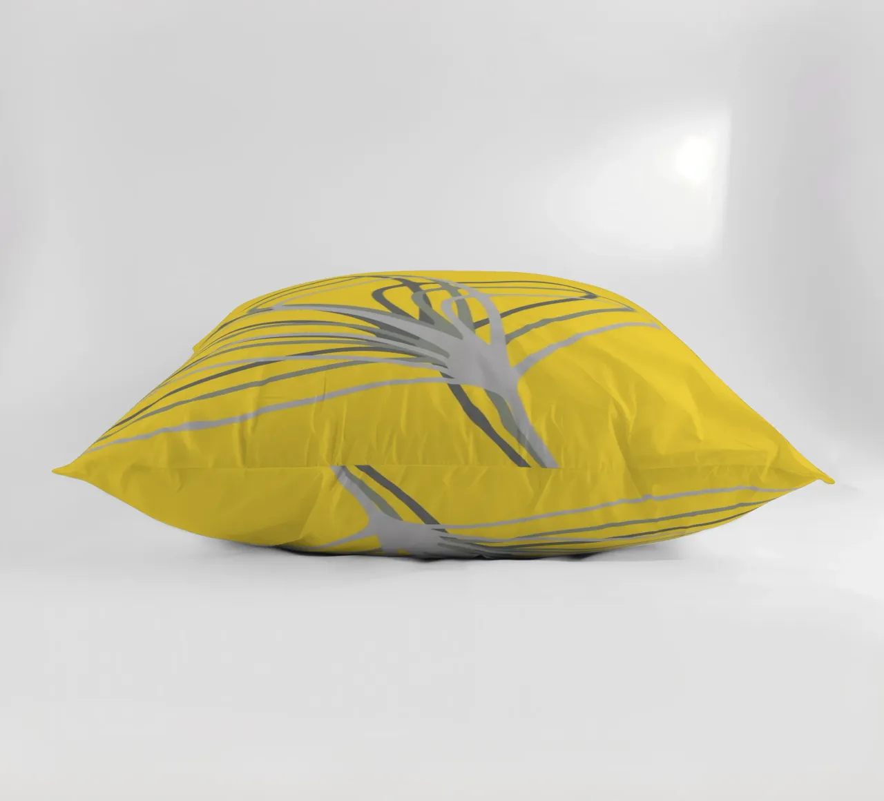 Yello in Flowers cuscino da AESTHETIC VIBES by Isabel