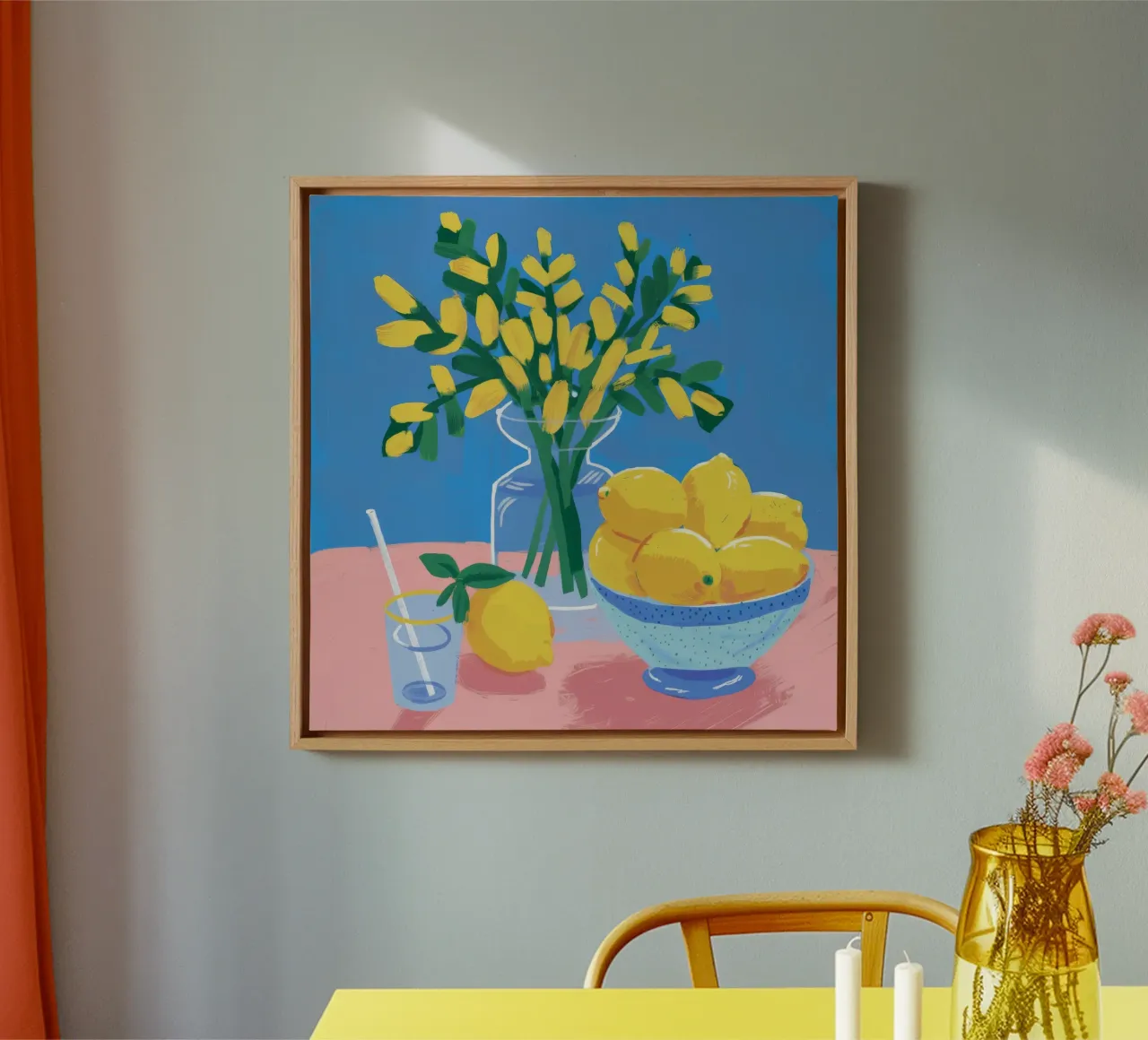 Zitrone Vase Brise Leinwand mit Schattenfugenrahmen von Aurora Muse