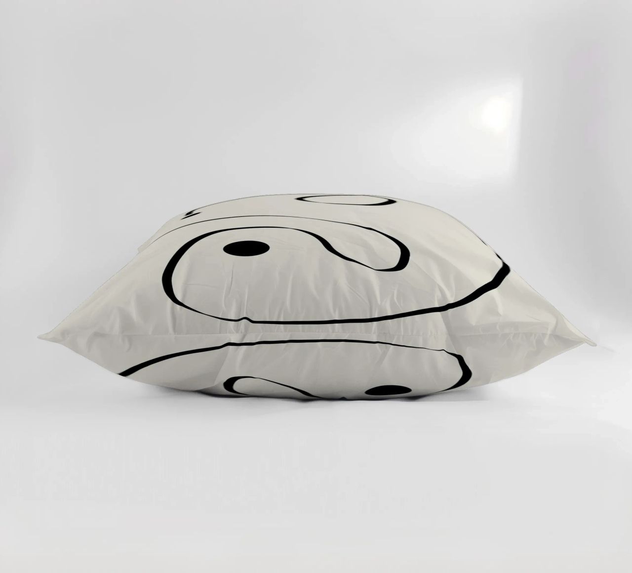 Figure with lines in beige I cuscino da Imaginative