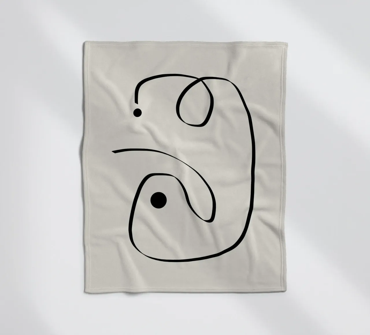 Figure with lines in beige I manta de franela de Imaginative