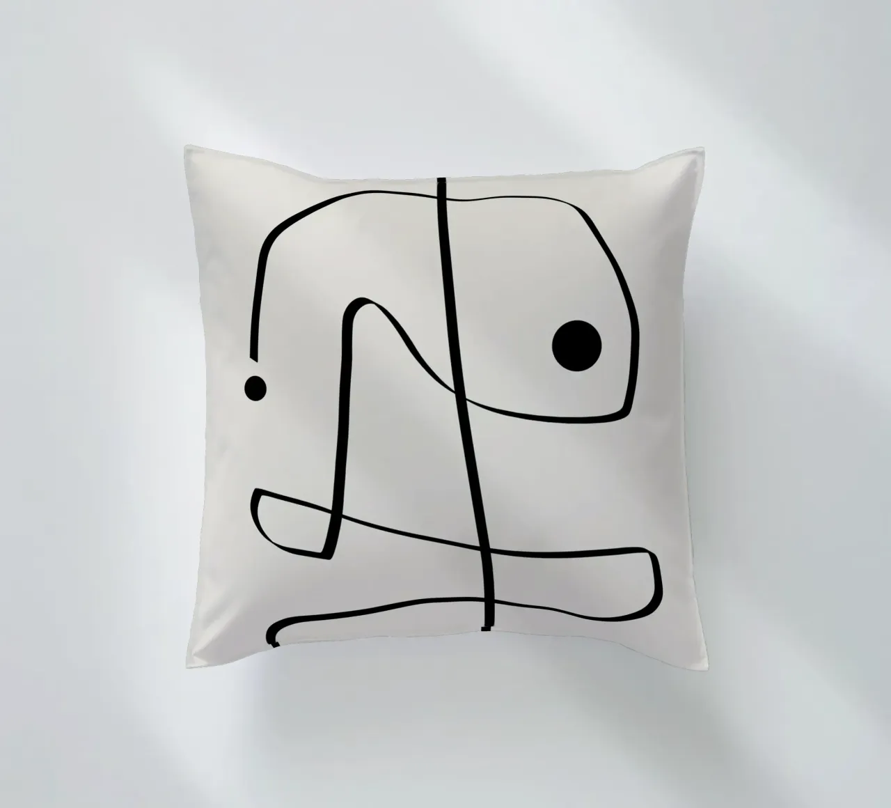 Figure with lines in beige II cuscino da Imaginative