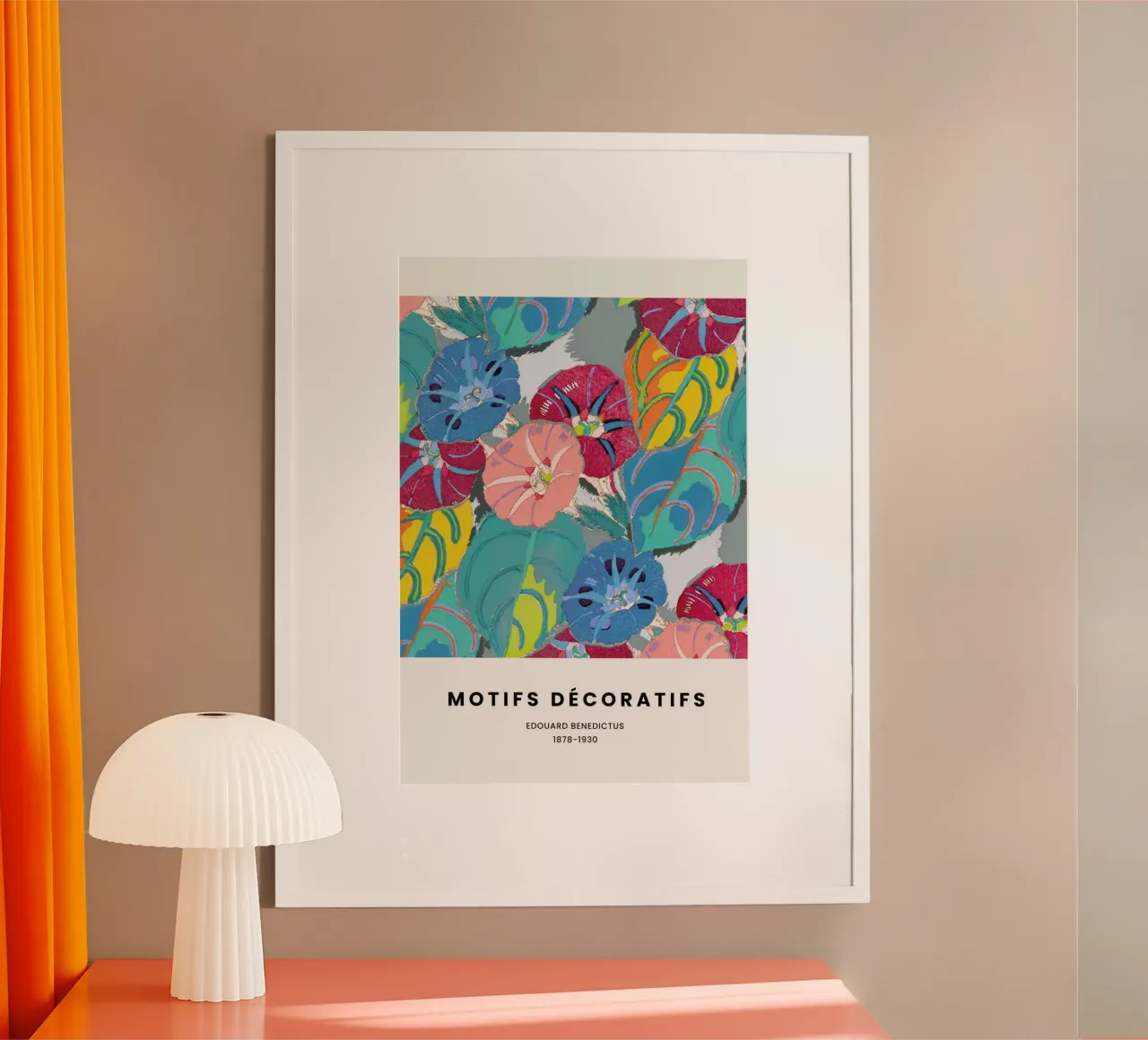 Benedictus - Motifs Décoratifs VI poster avec cadre en bois de Vintage by JUNIQE