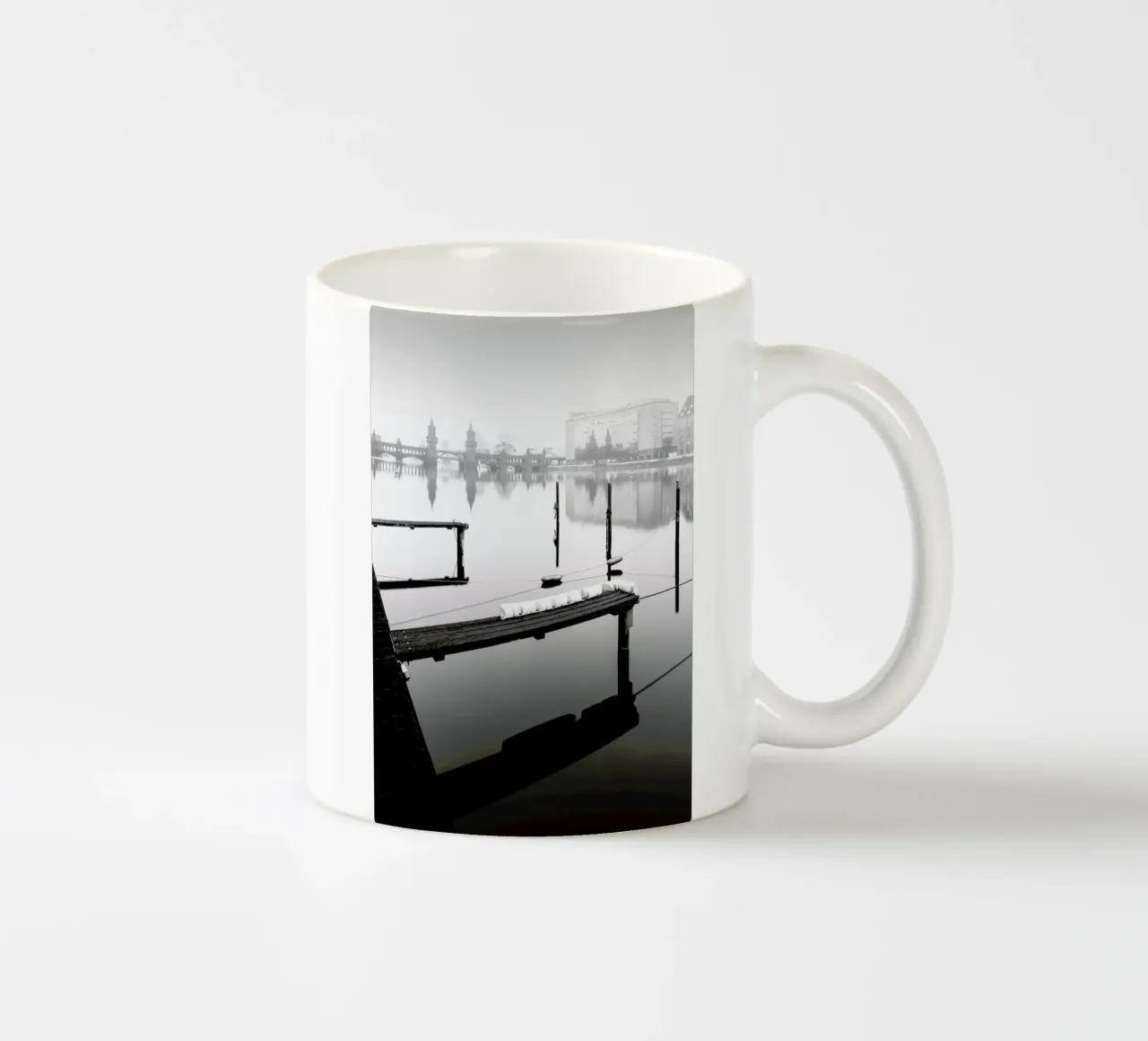 New East Port Ii | Berlin 2020 tazza in ceramica da Håggard Photography | Ronny Behnert