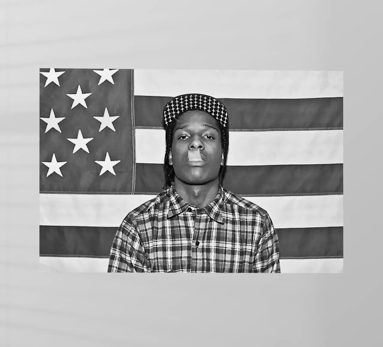 LONG.LIVE.A$AP – A$AP Rocky pellicola backlit da Attaboy Dsgn