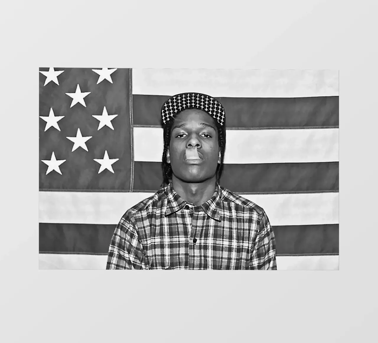 LONG.LIVE.A$AP – A$AP Rocky pellicola backlit da Attaboy Dsgn