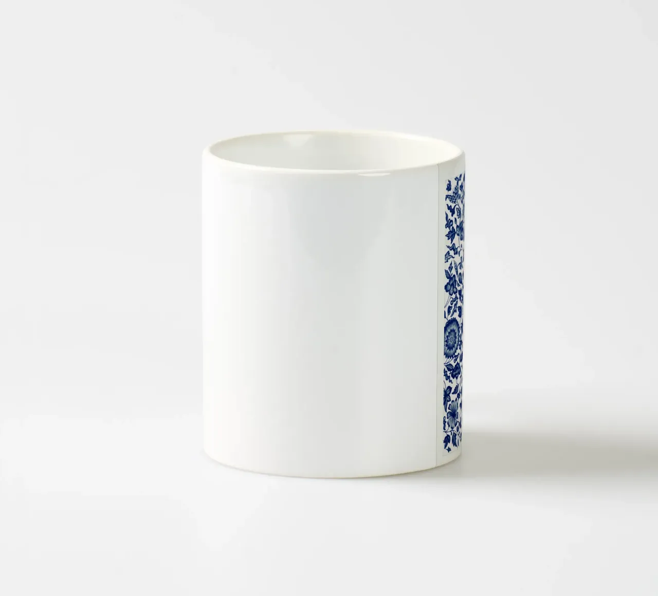 Blue flower pattern tazza in ceramica da vintageshop