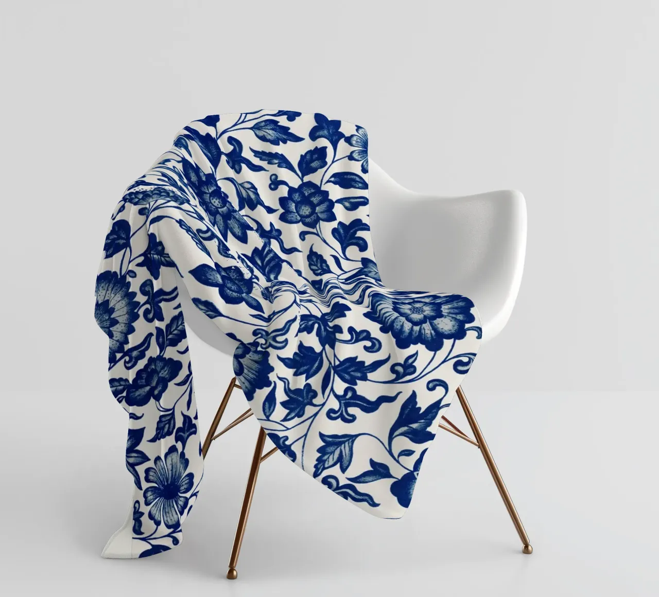 Blue flower pattern coperta in pile da vintageshop