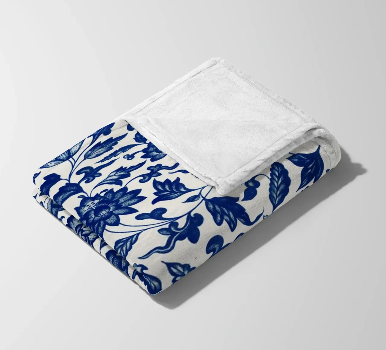 Blue flower pattern coperta in pile da vintageshop