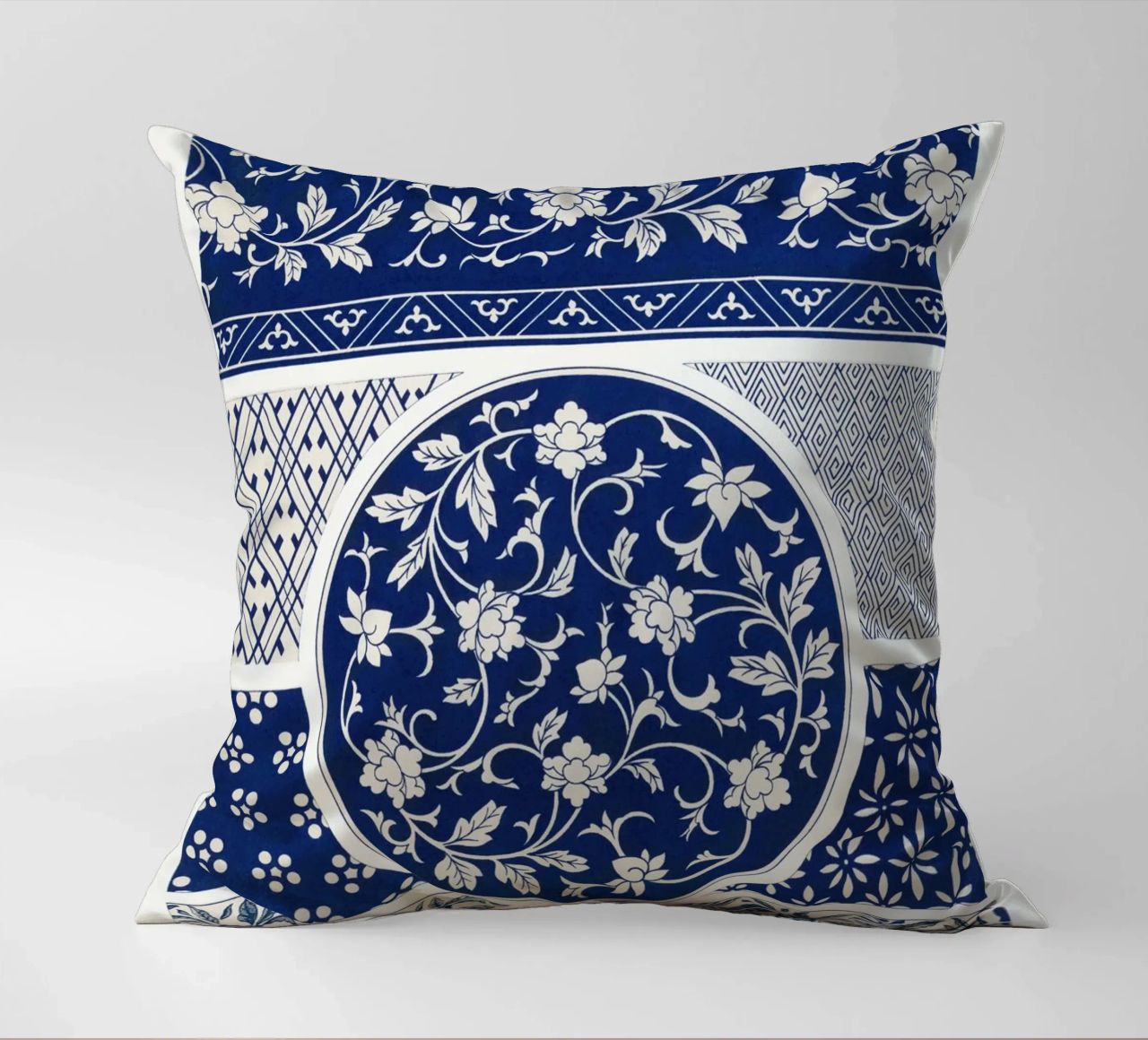 Blue flower pattern coussin de vintageshop
