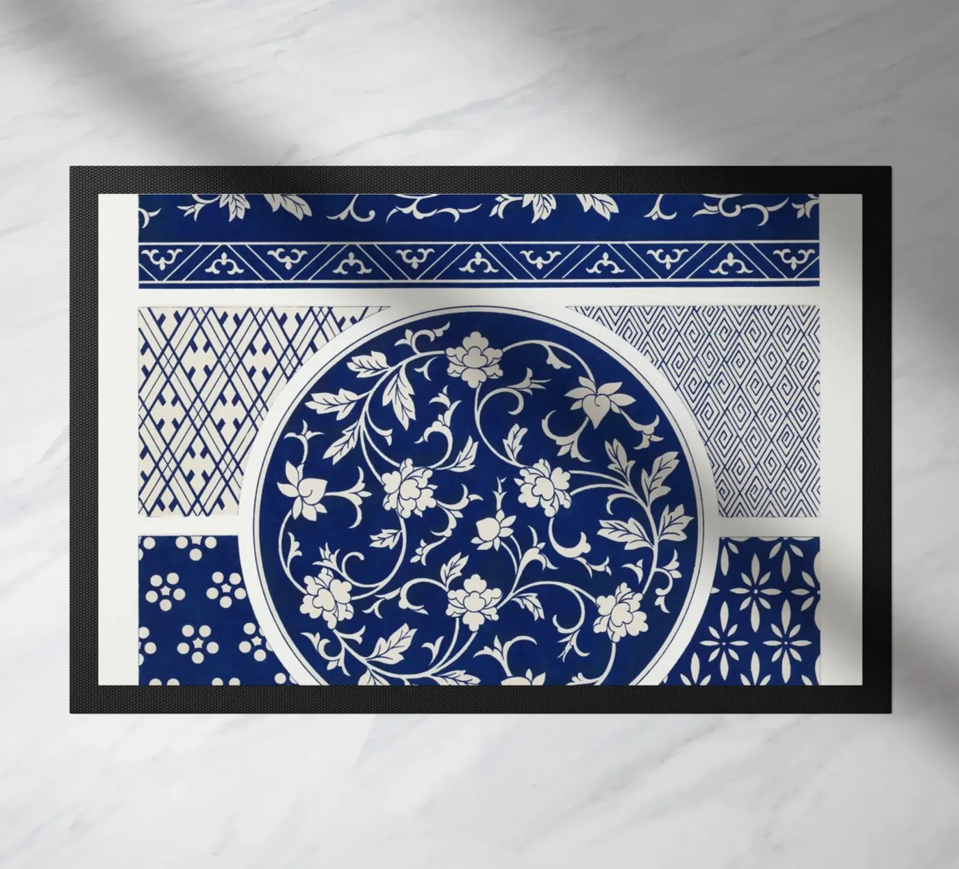 Blue flower pattern Fußmatte von vintageshop