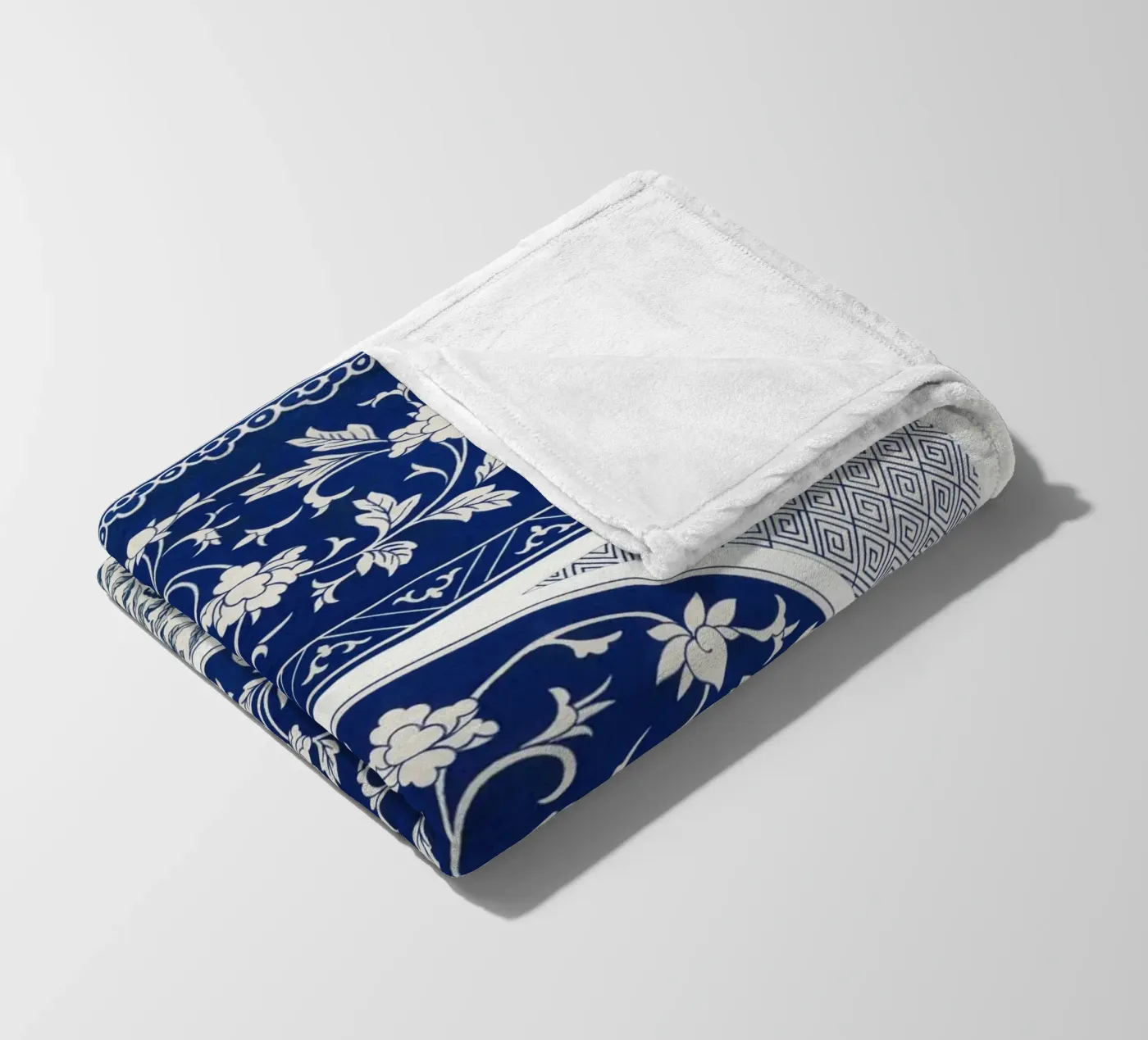 Blue flower pattern Fleecedecke von vintageshop