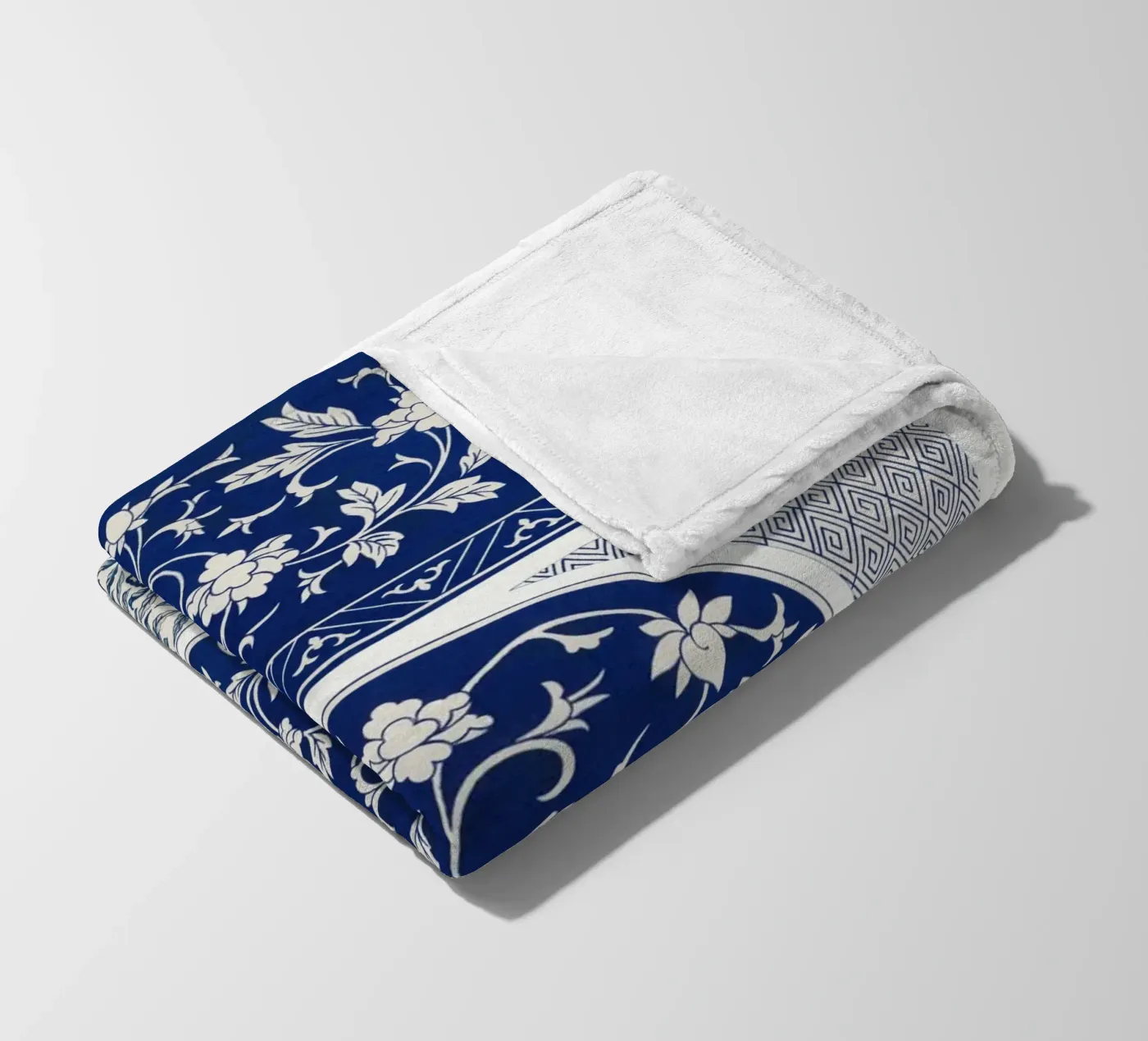 Blue flower pattern Fleecedecke von vintageshop