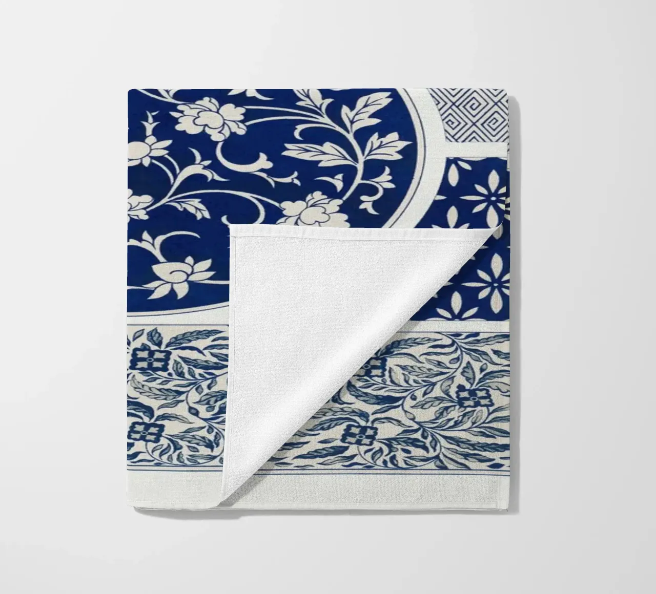 Blue flower pattern telo mare da vintageshop